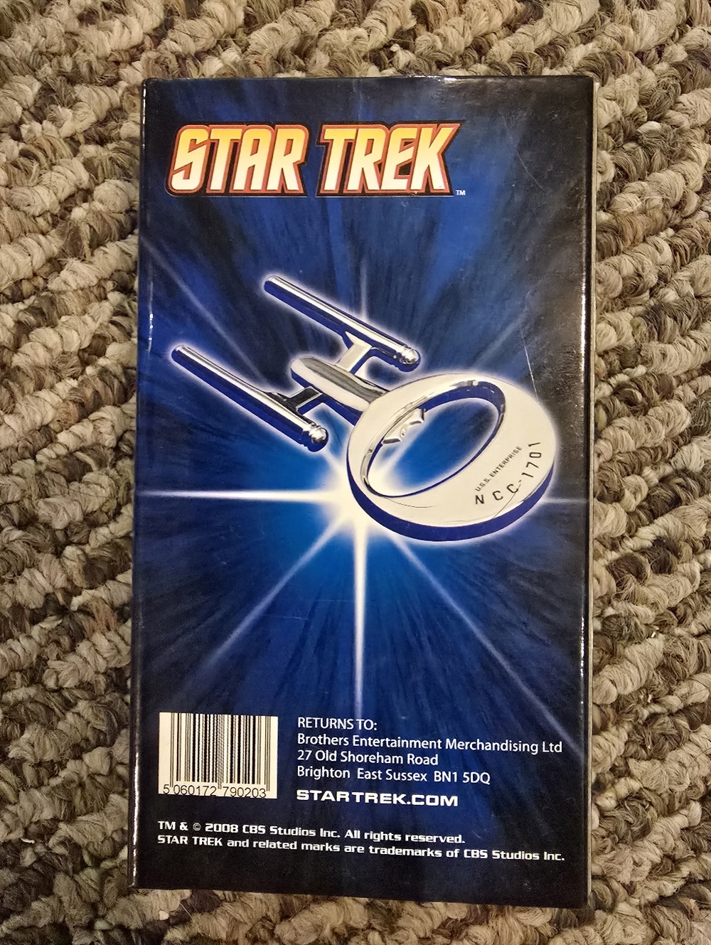 Star Trek U.S.S. Discovery NCC-1031 Pizza Cutter - Silver And Bottle Opener - Picture 4 of 4